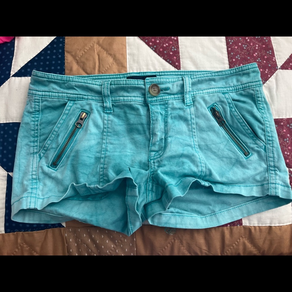 American Eagle Stretch turquoise blue shorts size 4